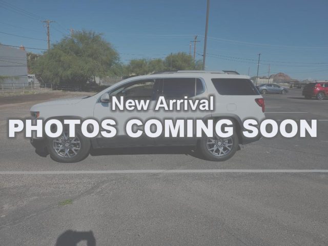 2023 GMC Acadia SLT's photo