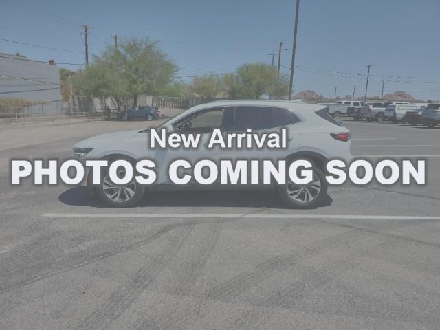 2023 Buick Envision Essence FWD's photo