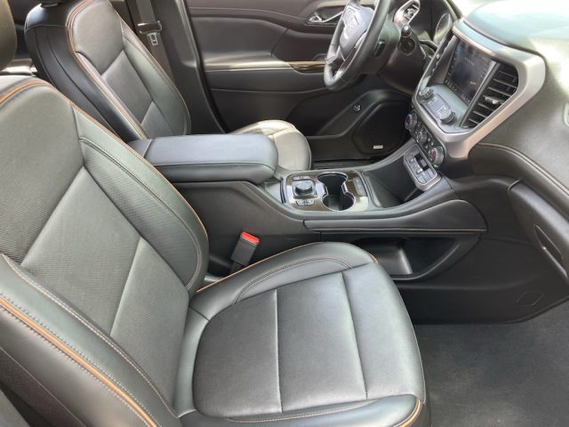 2023 GMC Acadia AT4 - Photo 11