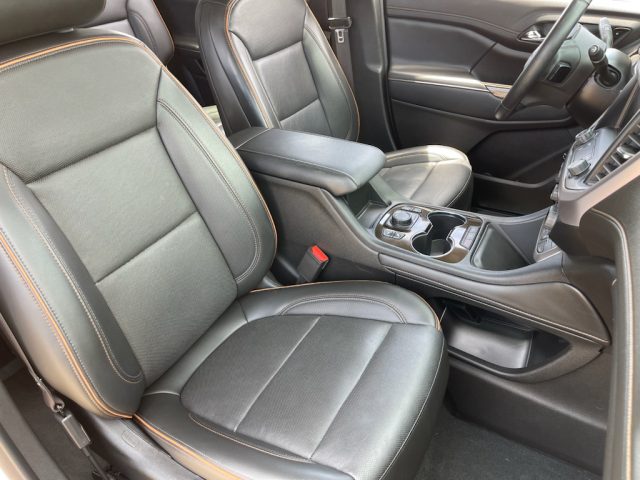 2023 GMC Acadia AT4 - Photo 12