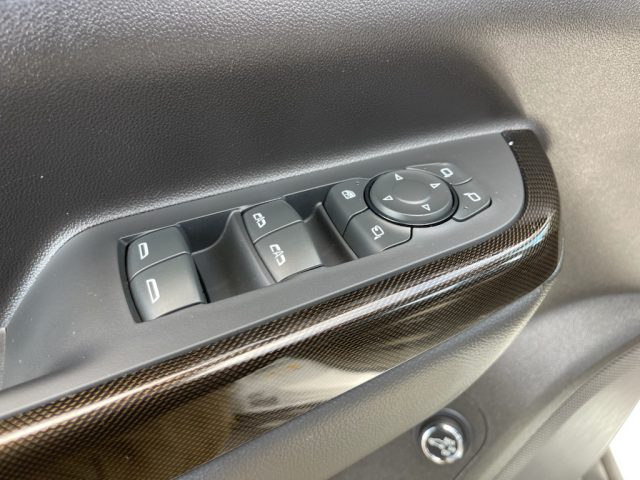 2023 GMC Acadia AT4 - Photo 19
