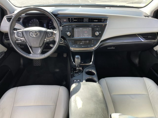 2017 Toyota Avalon XLE - Photo 16